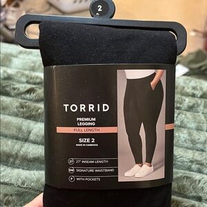 Torrid Black Full-Length Premium Leggings with Pockets - Size 2